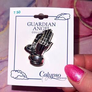 🛍NWT 🛍 Calypso PRAYING HANDS GUARDIAN ANGEL COLLECTION PIN